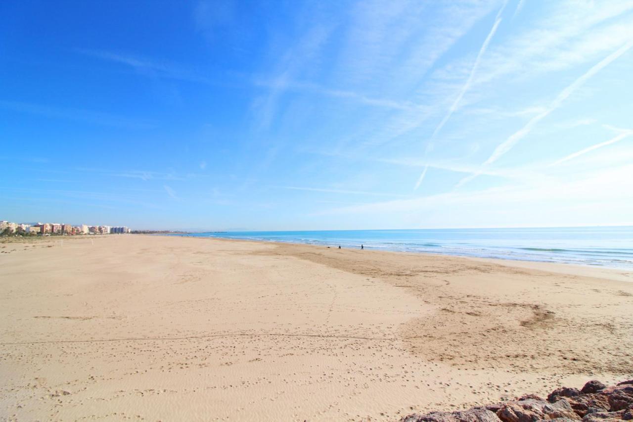 Global Properties, Apartamento De 4 Habitaciones A 100 M De La Playa Sagunto Eksteriør bilde